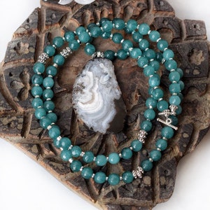 Long gemstone necklace/ Agate slice necklace/ Green beaded necklace