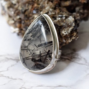 Size 9 Rutilated quartz statement ring, sterling silver star ring, large black teardrop gemstone ring, dark academia ring, goth core jewelry image 1