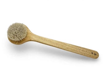 USA Made Horse Hair Soft Body Brush 14.5” Brush Texas OAK Wood Handle No Plastic Back shower scrub Bath Dry Skin Brushing Bristle
