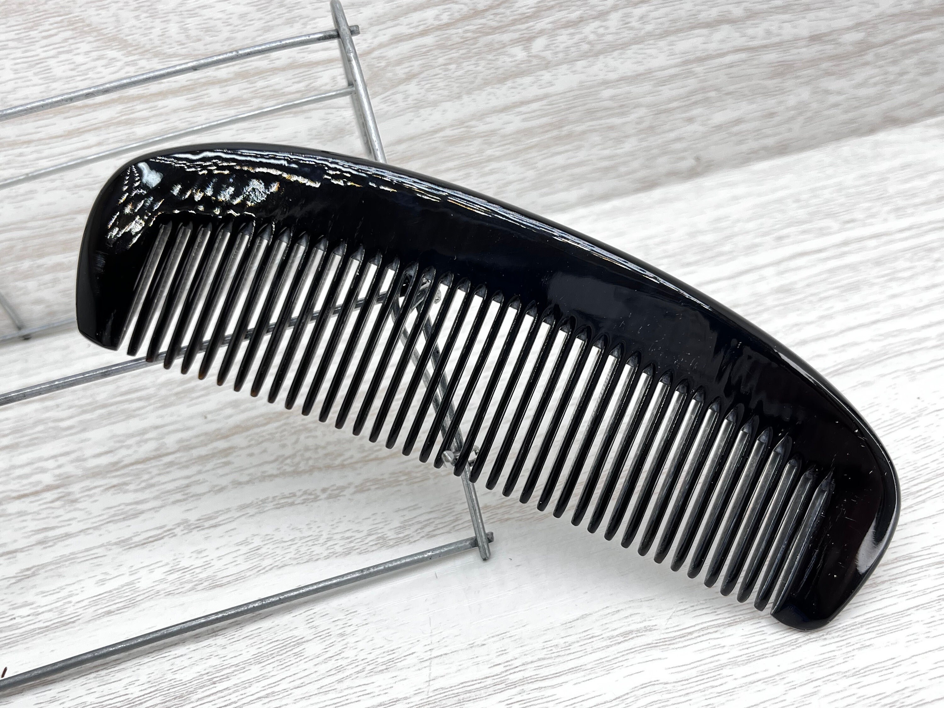 Natural Ox Horn Hair Comb Anti-Static Handmade 6 Inch Wide Tooth Premium Handmade 100% Oxhorn Anti-static Wide Tooth  main image 3