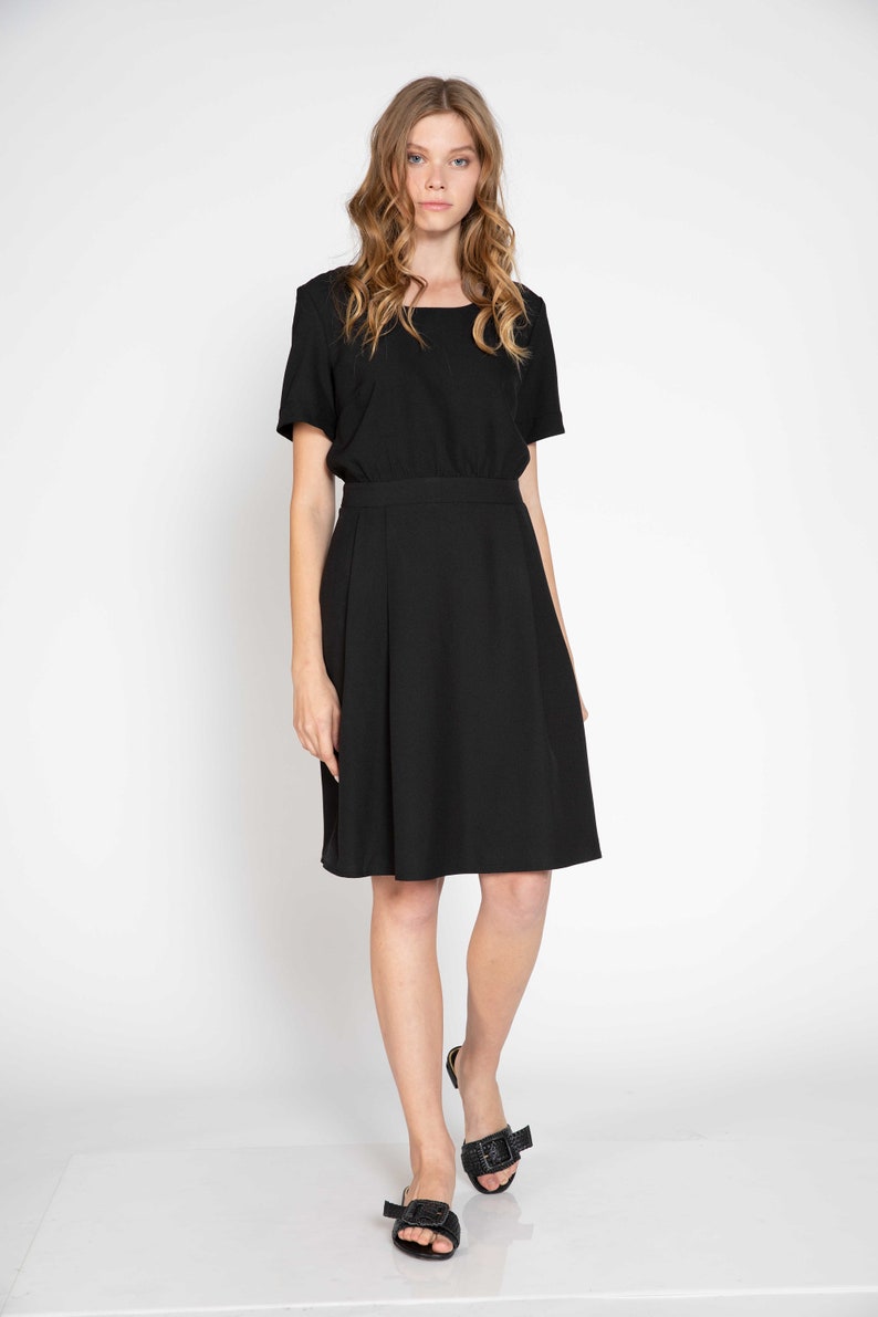 modest black dresses