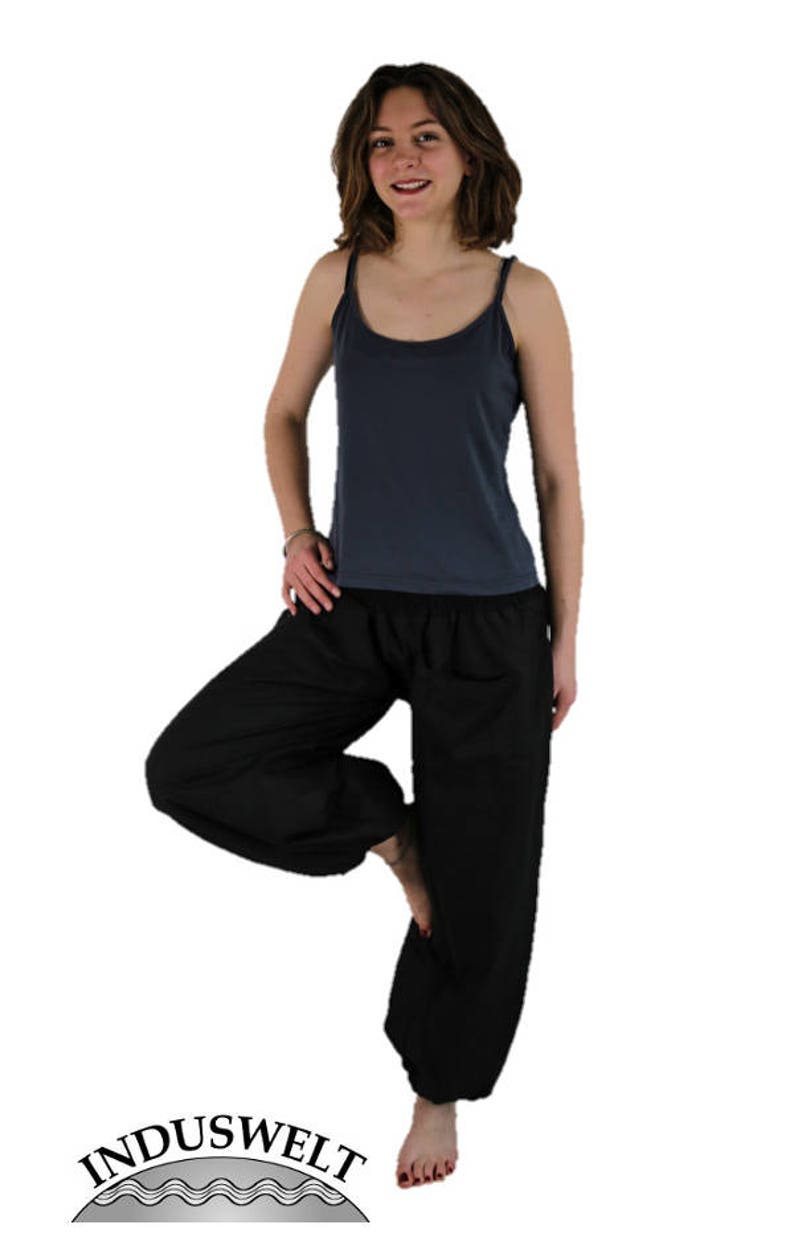 Harem Pants in black with pockets image 3