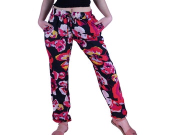 L Women Pants black black floral print