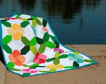 Citrus Grove - Modern Drunkards Path Scrappy Flower PDF Quilt Pattern