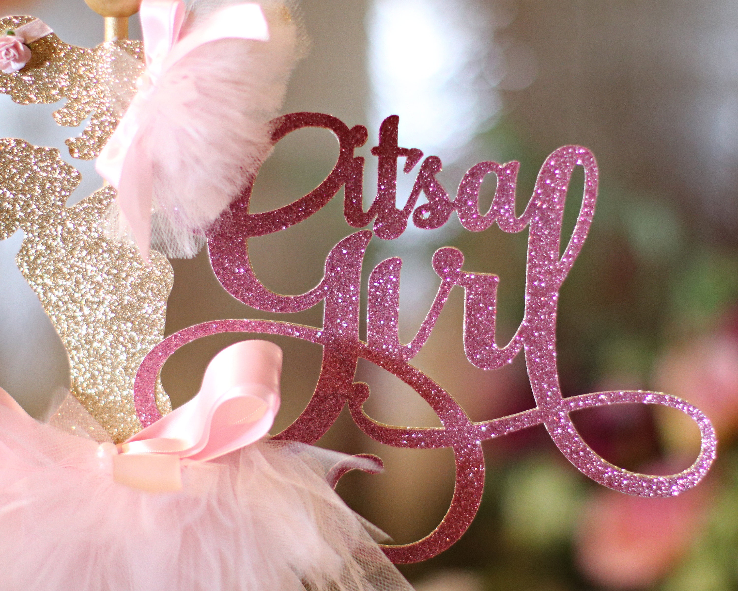 Its a cheap girl centerpieces