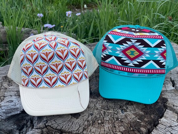 Floral Trucker Hat: Women display picture 3