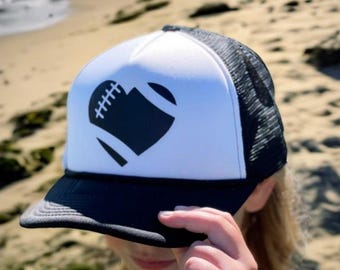 Chapeau de maman footballeur : cadeau personnalisé pour fan de sport