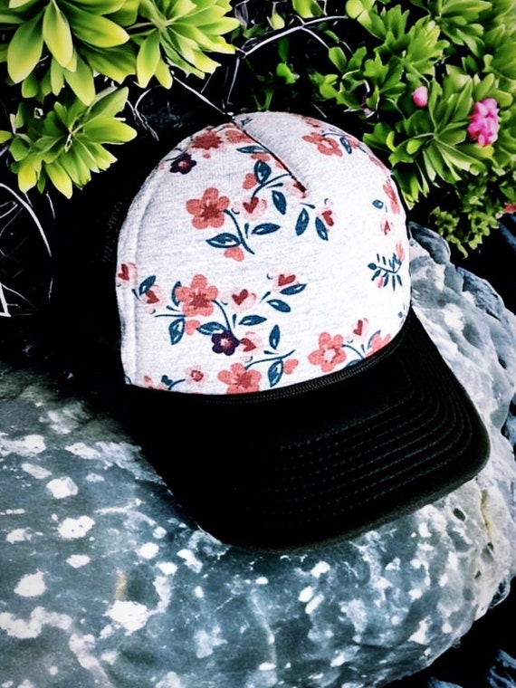 Floral Trucker Hat: Custom Gray Snapback - Etsy display picture 2