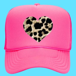 Custom Leopard Print Heart Trucker Hat – Personalized Distressed Mesh Cap – Cute Animal Print Valentine Gift – Custom Name Hat – Trendy Y2K