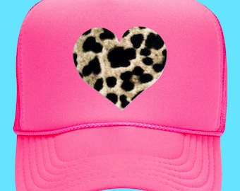 Boné Trucker com Estampa de Leopardo e Coração – Boné Snapback Personalizado em Tela