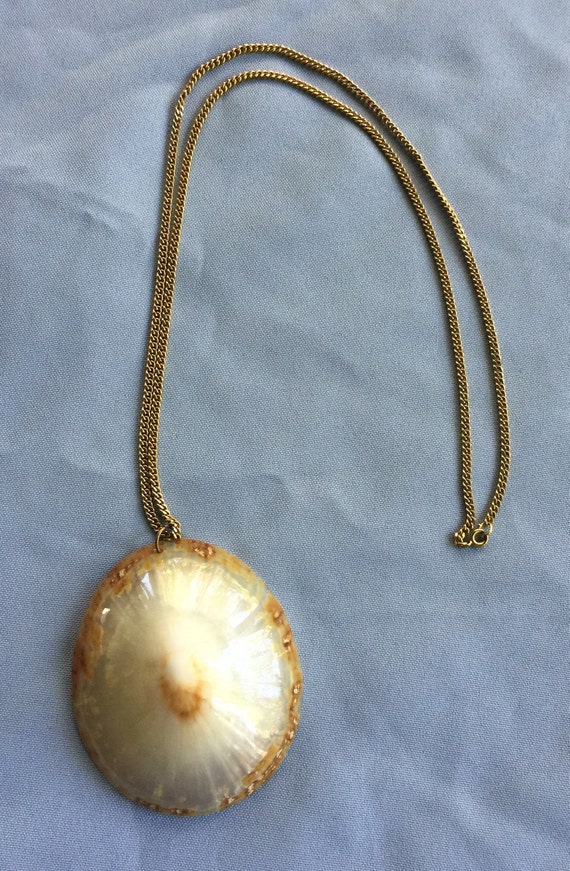 Big Shell Necklace, Shell Pendant, Shell Necklace… - image 2