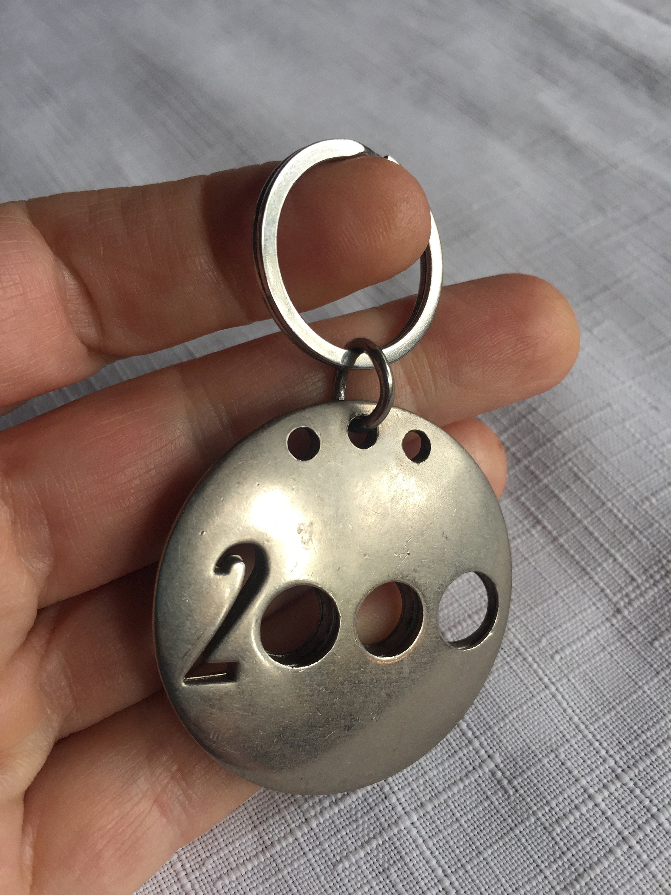 【2000Archives】24fw 2000 ARCHIVES ID KEYRING Amazon.com: Nite Ize DualPass Dual Chamber Key Ring, Split