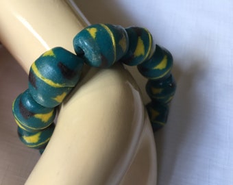Green Bracelet, Hippie Bead Bracelet, Green Boho Bracelet, Boho Bead Bracelet, Green Bead Bracelet, Primitive Bracelet, Hippie Bracelet