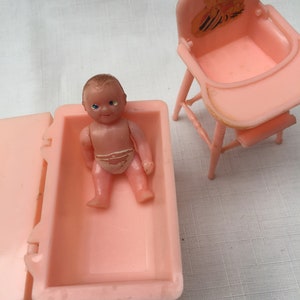 Doll Furniture, Doll Bed, Doll Baby Bed, Dollhouse Nursery, Doll House Nursery, Dollhouse Furniture, Dollhouse Bassinet, Mini Bed, Tiny Bed