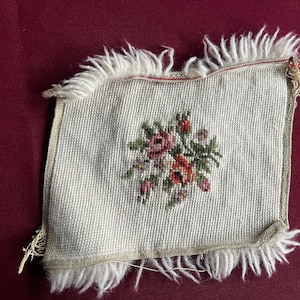 Needlepoint art, Floral Needlepoint, Classic Needlepoint, Bouquet Needlepoint, Flower Needlepoint, Cottage Art, Farm Art, Retro Needlepoint