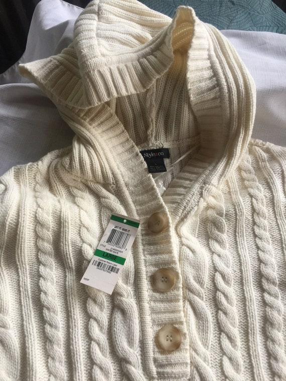 Pullover Sweater, White Pullover Sweater, White K… - image 3