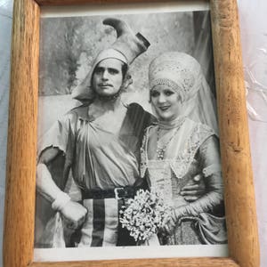Silent Movie Art, Douglas Fairbanks, 20 Movies, Silent Movie Decor, Movie History, Film Art, Funny Movie Art, Wood Frame, Wood Picture Frame