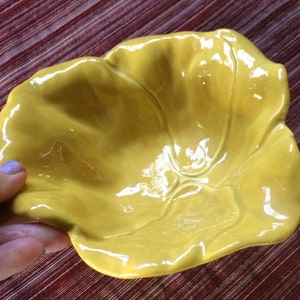 Floral Trinket Dish, Flower Shape Bowl, Poppy Bowl, Flower Shape Dish, Yellow Flower Bowl, Trinket Dish, Floral Bowl, Watermelon Bowl