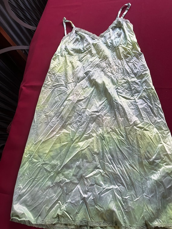 Vanity Fair Slip, Full Slip, Vintage Slip, Slip Dress, Festival Dress, Green Slip, Tie Dye Slip, Pastel Dress, Pastel Slip, 60s Slip, Retro