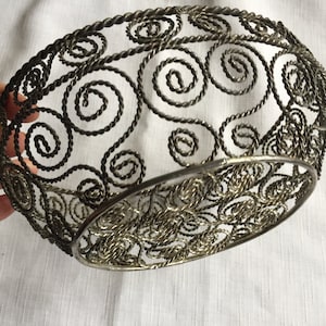 Bowl Centerpiece, Wire Bowl, Fruit Bowl, Trinket Bowl, Metal Basket, Metal Centerpiece, Metal Basket, Basket Centerpiece, Wire Basket