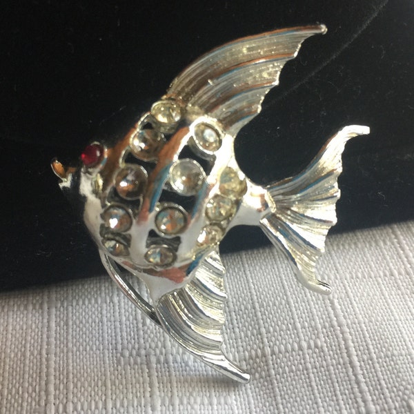 Rhinestone Fish Pin, Fish Pin, Fish Brooch, Tropical Fish Pin, Tropical Fish Brooch, 50s Fish Pin, Retro Pin, 50s Brooch, Silver Fish Pin