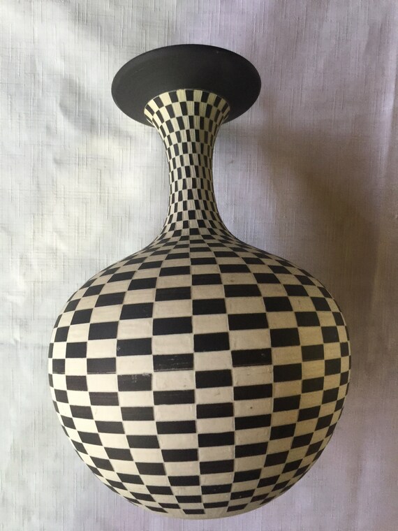 Groovy Vasegraphic Vasemid Century Vasemod Vaseart Etsy