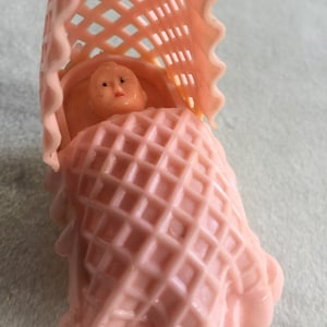 Doll Furniture, Doll Bed, Doll Baby Bed, Dollhouse Nursery, Doll House Nursery, Dollhouse Furniture, Dolhouse Bassinet, Doll House Furniture