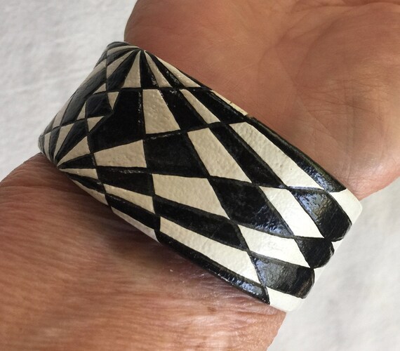 Geometric Bracelet, Op Art Bracelet, Black White B