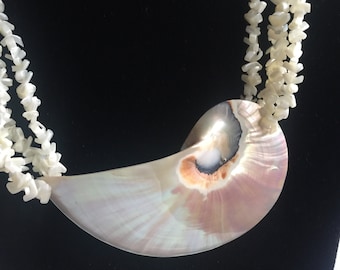 Shell Necklace, Tropical Necklace, Statement Necklace, Beach Necklace, Big Shell Necklace, Big Shell Pendant, Bold Necklace, Hawaii Necklace