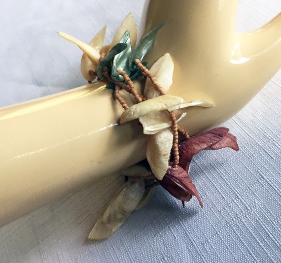 Shell Bracelet, India Shell Bracelet, Retro Shell Bracelet, India Bracelet, Beach Bracelet, Pastel Bracelet, 3D Bracelet, Tropical Bracelet
