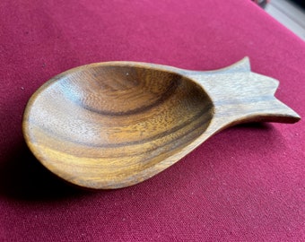 Wood Spoon rest, Pineapple Spoonrest, Pineapple bowl, Tropical Bowl, Hawaii Spoonrest, Hawaii Kitchen, Wood Pineapple, Luau, Tropical Decor