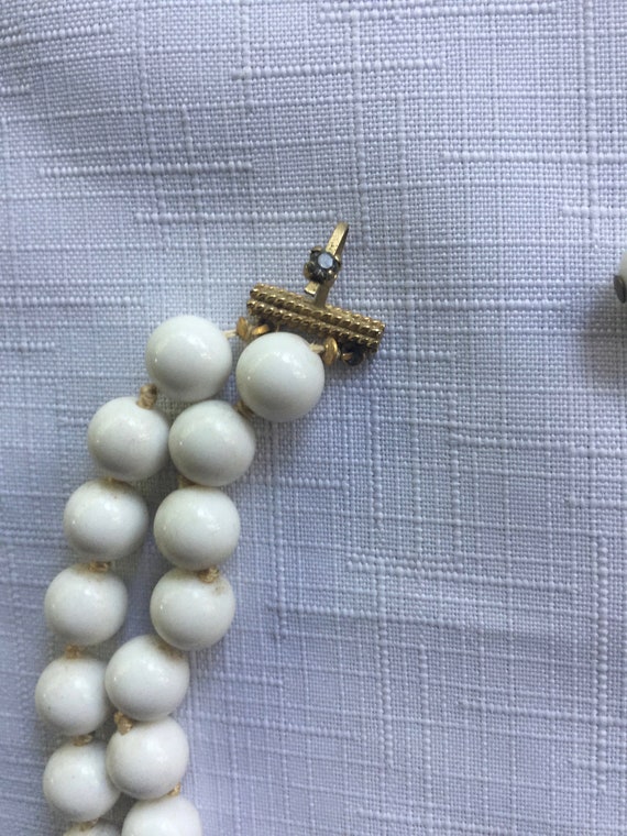 White Necklace, White Beads, White Bead Necklace,… - image 2