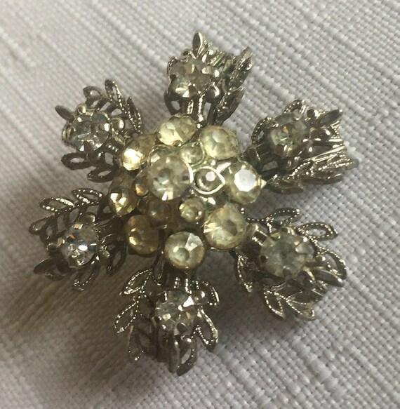 Clear Floral Pin, Retro Flower Brooch, Antique Flo