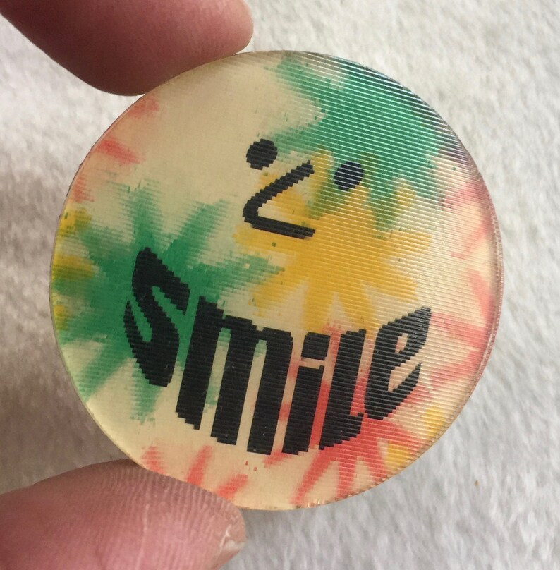 Smile Pin, Smile Brooch, Lenticular Pin, Hologram Pin, Happy Face Pin ...