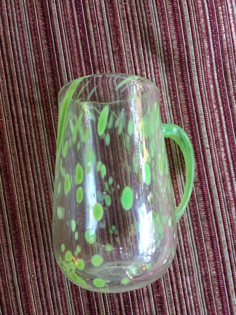 Blåst glasmugg, hantverksmugg, konstglasmugg, konstglasmugg, konstkaffekopp, bohemisk mugg, bohemisk glasmugg, glaskopp, hantverksglasmugg, grön mugg bild 1