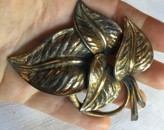 Leaf Pin, Leaf Brooch, Metal Leaf Pin, Metal Leaf Brooch, Leaf Jewelry, Nature Pin, Bronze Pin, Bronze Leaf Brooch, Fall Brooch, Fall Pin