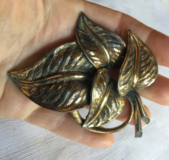 Leaf Pin, Leaf Brooch, Metal Leaf Pin, Metal Leaf… - image 1