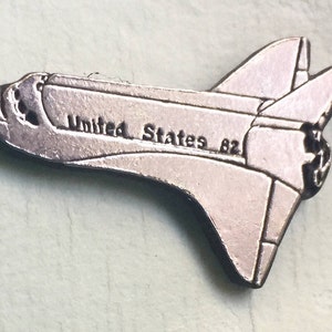 Space Shuttle Jewelry, Shuttle Souvenir, Space Shuttle, Columbia Shuttle, NASA Jewelry, NASA Souvenir, Space Program, Space Pin, NASA Pin image 2