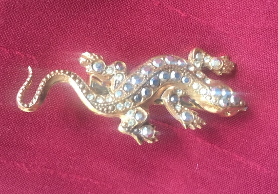 Lizard Pin, Gold Lizard Pin, Lizard Brooch, Reptile Pin, Lizard Jewelry, Gold Rhinestone Pin, Rhinestone Lizard, Sparkly Lizard Pin,