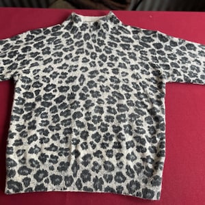 Lambswool Pullover, Cashmere Pullover, Leopard Sweater, Animal Print Top, Angora Top, Large Pullover, Angora Pullover, Leopard Pullover