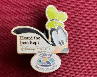 Disney Pin, Mickey Mouse Pin, Disney Jewelry, Disney Gift, Disney, Kid Jewelry, Disney Souvenir, Disney 50, Vacation Club, Disney Collector