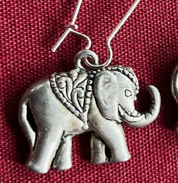 Elephant Dangle, Elephant Earring, Wood Carve Ear… - image 9