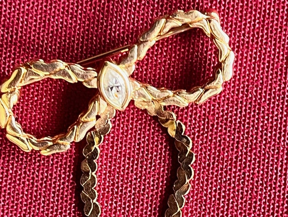 Gold Bow Pin, Little Bow Pin, Rhinestone Bow Pin, Bow Brooch, Bow Lapel Pin, Tiny Bow Pin, Little Gold Bow Pin, Hat Pin, Lapel Pin, Gold Bow