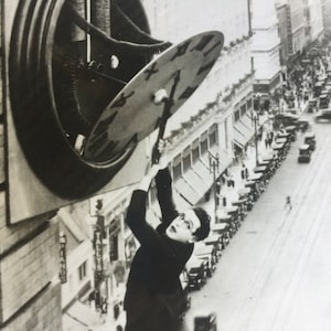 Silent Film Star, Movie History, Retro Movie Photo, 20s Movie Photo, Early Comedy Photo, Harold Lloyd, Silent Film Decor, Charlie Chaplin