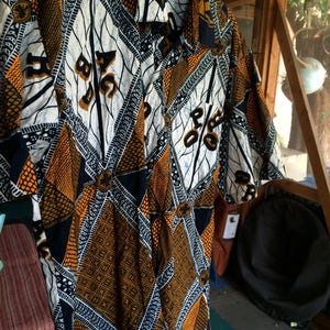 Africa Top, Africa Blouse, Africa Print Top, Africa Cotton Top, Africa Shirt, Africa XL Shirt, Tribal Top, Ethnic Top, Tribal Shirt image 3