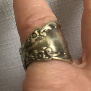 Silver Spoon Ring, Spoon Ring, Antique Silver Ring, Retro Silver Ring, SIlverware Ring, Floral Spoon Ring, Rogers Spoon Ring, Flower Ring