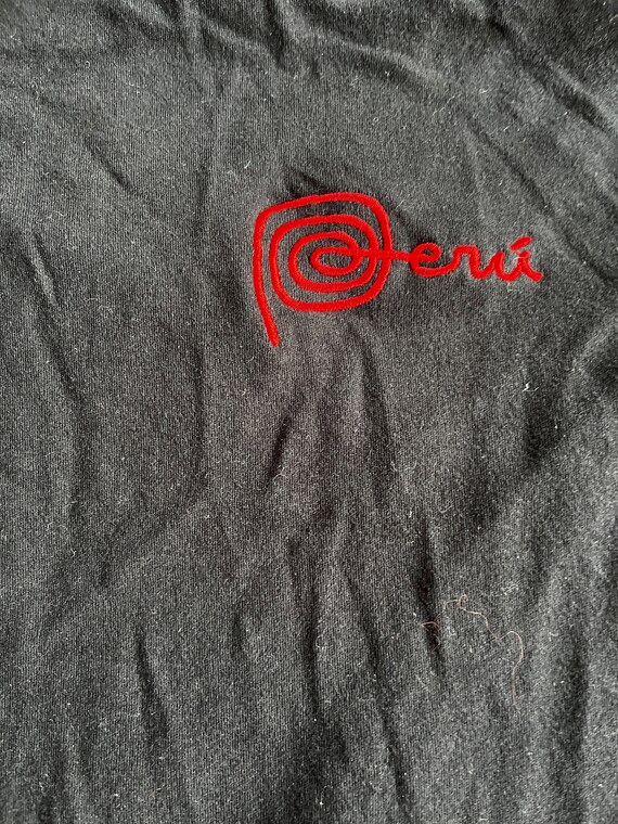 Peru Top, Black Top, Peru Logo Top, Sleeveless Black Top, Black Red Top, Logo T-shirt, Casual Black Top, Peru Brand, Black T-Shirt, Peru View 4