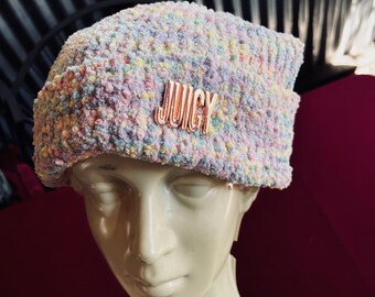 JUICY COUTURE★ Knitted hat JC259 Juicy Couture Cap, Pastel Hat, Knit Hat, Designer Beanie
