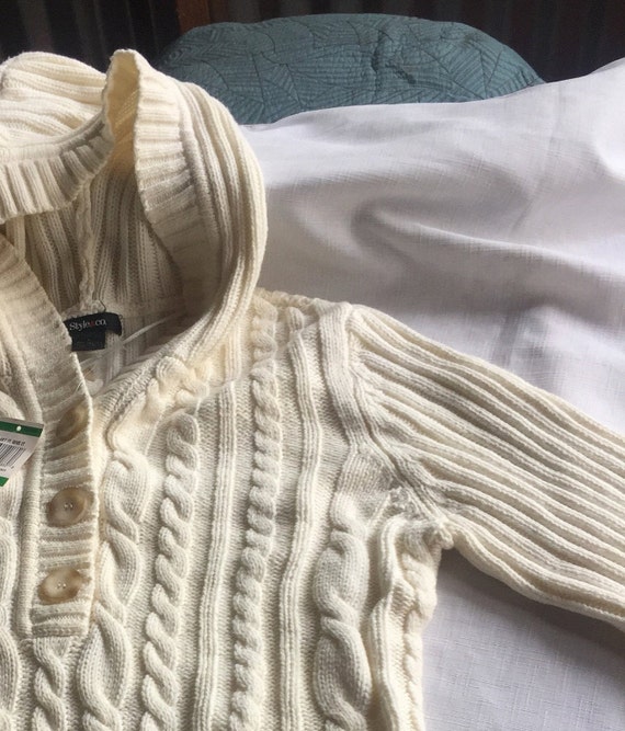 Pullover Sweater, White Pullover Sweater, White K… - image 1