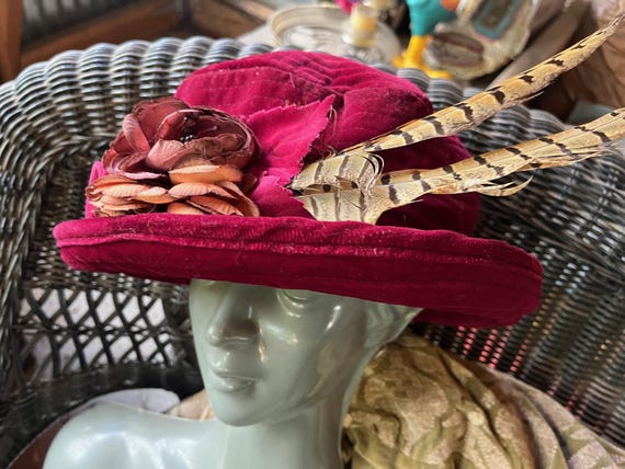 Ladies Hat, Designer Hat, 40s Hat, Fancy Hat, Feather Hat, Chic Hat, Retro Hat, 50s Hat, Stylish Hat, Church Hat, Maroon Hat, Statement Hat